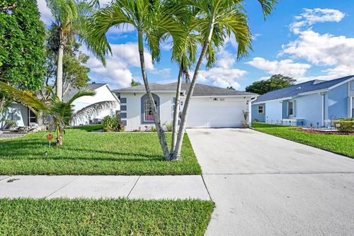 5221 Arbor Glen Cir, Lake Worth, FL, 33463-8067 | Card Image