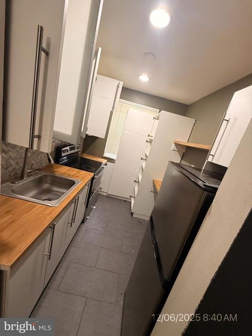 apt-102-510 Ridge Rd Se, WASHINGTON, DC, 20019-3077 | Card Image