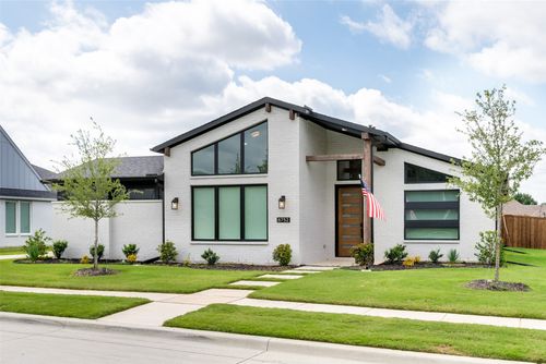 8752 Hightower Dr, North Richland Hills, TX, 76182-6175 | Card Image