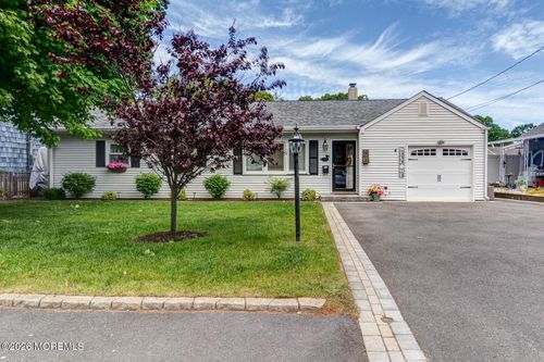 546 Nicholas Rd, Brick, NJ, 08724-4628 | Card Image