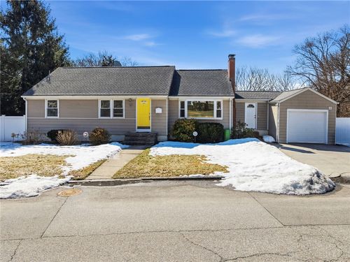 420 Auburn St, Cranston, RI, 02910-4403 | Card Image