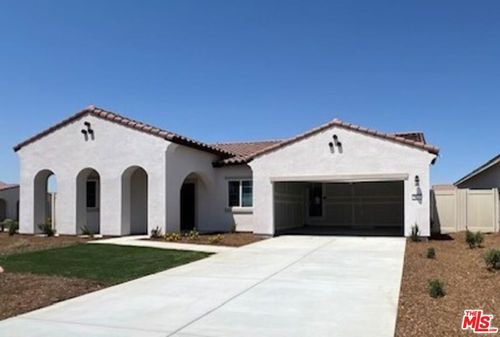 7323 Chetco River St, Bakersfield, CA, 93311-8204 | Card Image
