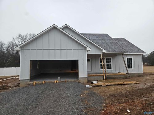 5989 County Road 33, Hollywood, AL, 35752-6422 | Card Image