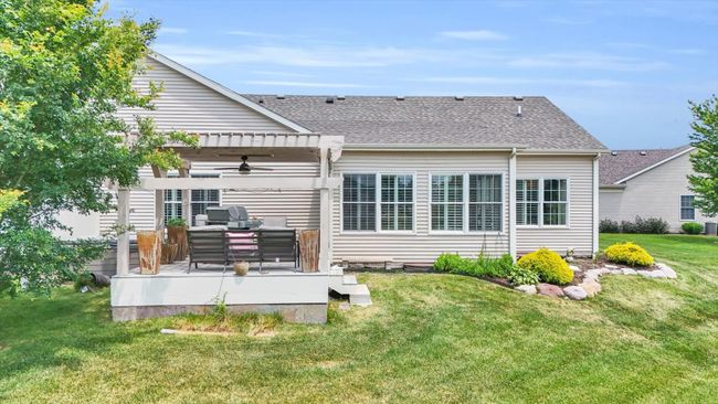 1704 Whisper Meadow Ln, Townhouse with 3 bedrooms, 3 bathrooms and 2 parking in Mahomet IL | Image 87
