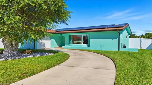 233 Se 47th St, Cape Coral, FL, 33904-8506 | Card Image