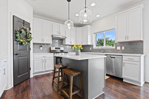 2501 Marie Circle, Waukesha, WI, 53189 | Card Image