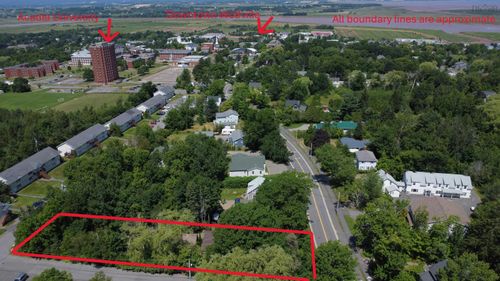 90 Highland Ave, Wolfville, NS, B4P1Z6 | Card Image