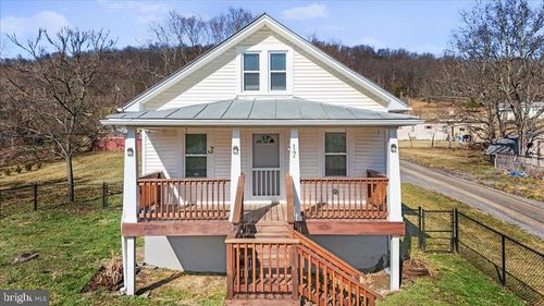 17 Turkey Hill Rd, AUGUSTA, WV, 26704-1219 | Card Image