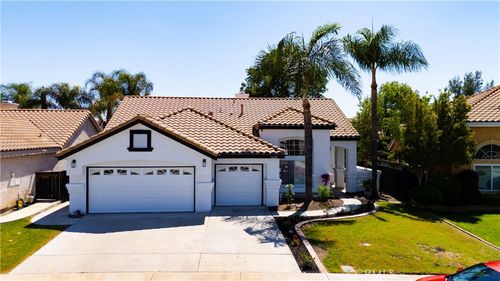 1272 Avenida Roundelay, San Jacinto, CA, 92583-6825 | Card Image