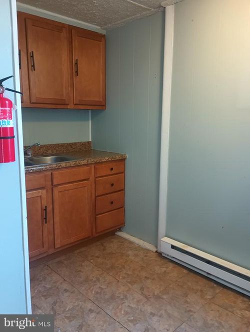 2-119 N 6th St, COLUMBIA, PA, 17512-1458 | Card Image
