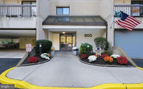 3k-800 Avondale Rd, WALLINGFORD, PA, 19086-6665 | Card Image