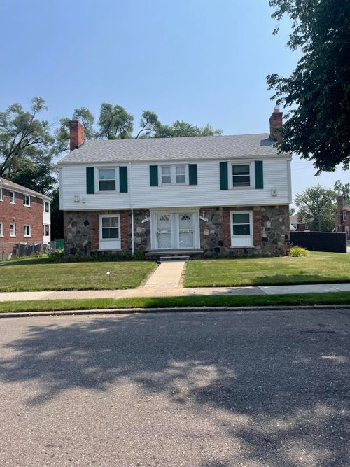 17512 Wisconsin St, Detroit, MI, 48221-2504 | Card Image