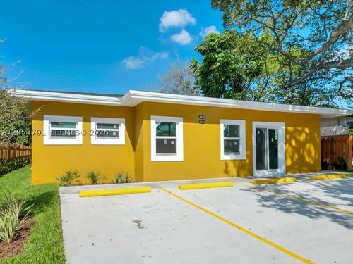 1541 SW Sw 44th Ave, Fort Lauderdale, FL, 33317-5706 | Card Image