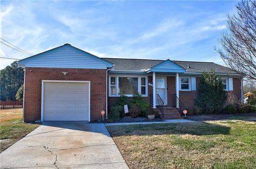 448 Plummer Dr, Chesapeake, VA, 23323-3116 | Card Image