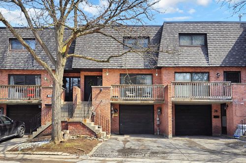 16-72 Ashglen Way, Markham, ON, L3R3A7 | Card Image