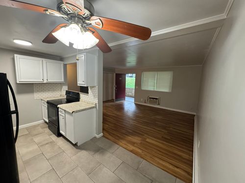 f101-550 Harding Pl, Nashville, TN, 37211-4529 | Card Image