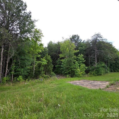 550 E Cherokee St, Blacksburg, SC, 29702 | Card Image