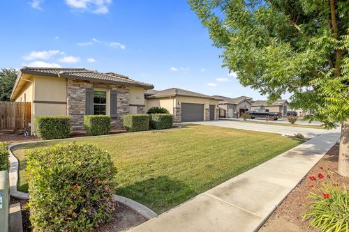 3072 Cape Canyon Avenue, Tulare, CA, 93274 | Card Image