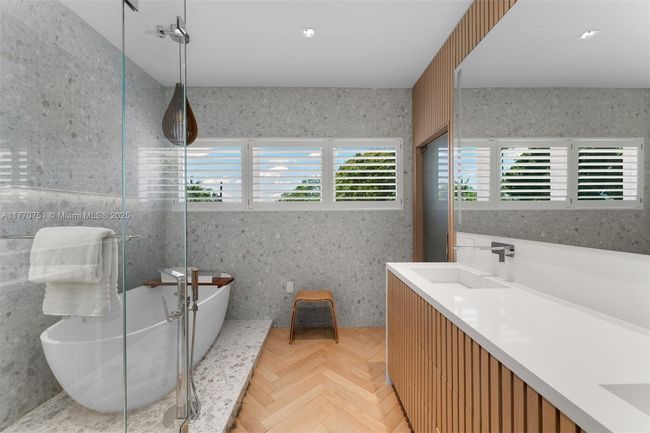5601 San Vicente St, House other with 4 bedrooms, 5 bathrooms and null parking in Coral Gables FL | Image 10