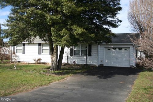 113 Chesapeake Dr, REHOBOTH BEACH, DE, 19971-9671 | Card Image