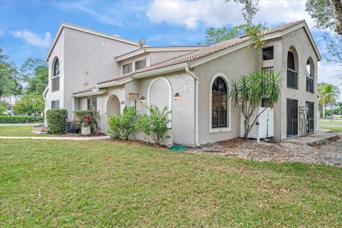940-940 Augusta Blvd, NAPLES, FL, 34113-7564 | Card Image