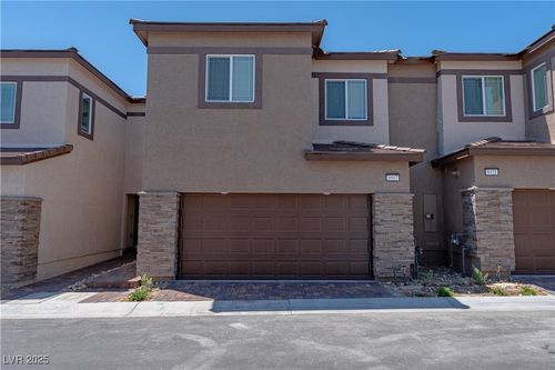 9517 Ezra Falls Ave, Las Vegas, NV, 89143-1455 | Card Image