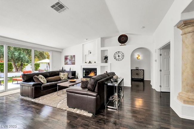 240 Windsong Dr, House other with 3 bedrooms, 2 bathrooms and null parking in Henderson NV | Image 15