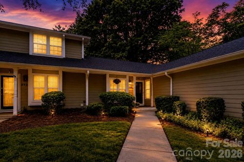 2734 Tiergarten Ln, Charlotte, NC, 28210-5831 | Card Image