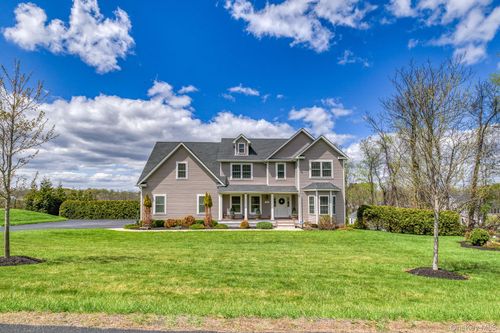 36 Creamery Cir, Goshen, NY, 10924-6627 | Card Image