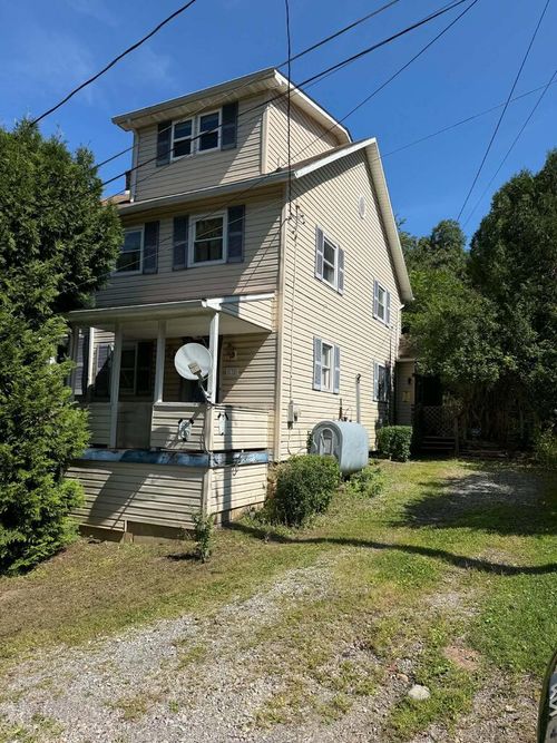 130 Intihar St, Tire Hill, PA, 15959 | Card Image