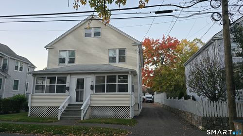 31 Mulberry St, Stamford, CT, 06907-1711 | Card Image