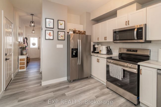 65 - 175 Stanley St, House attached with 3 bedrooms, 3 bathrooms and 1 parking in Barrie ON | Image 8