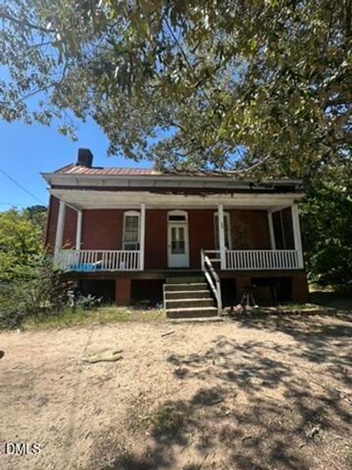 608 Raleigh St, Oxford, NC, 27565-3738 | Card Image