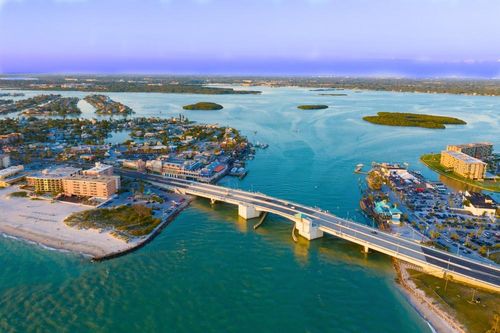 b-156 146th Ave E, MADEIRA BEACH, FL, 33708-2120 | Card Image