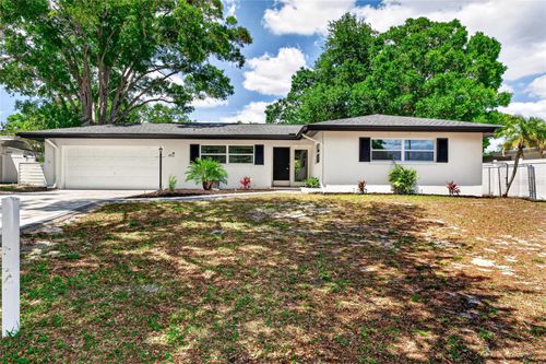 2141 Indian Ave S, BELLEAIR BLUFFS, FL, 33770-2009 | Card Image