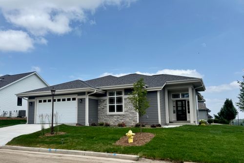 3631 Alder Dr, Waukesha, WI, 53188-2567 | Card Image