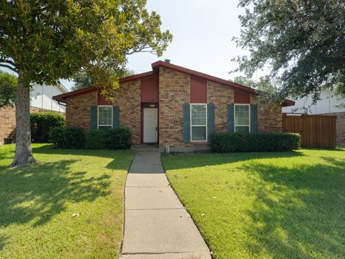 3210 Flameleaf St, Garland, TX, 75044-6569 | Card Image