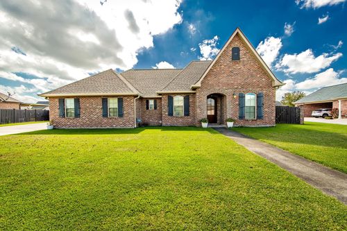 211 Pearl Margaret Dr, Gray, LA, 70359-4529 | Card Image