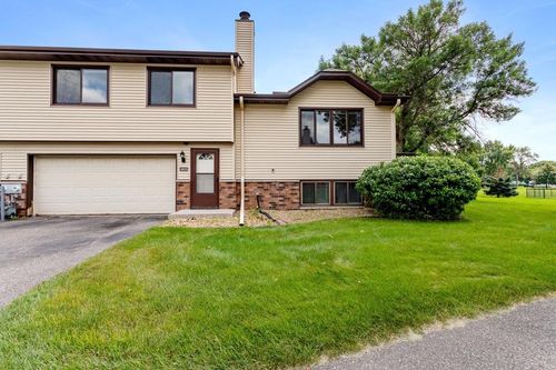 8625 S Maplebrook Cir, Brooklyn Park, MN, 55445-1945 | Card Image