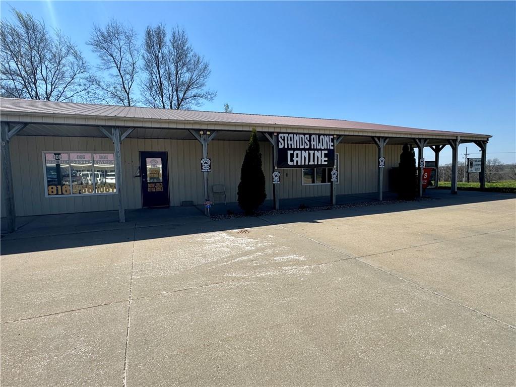 14381 Highway 71, Savannah, MO 64485