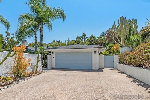 2841 Cacatua St, Carlsbad, CA, 92009 | Card Image