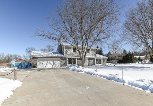 W263S7220 Green Mountain Drive, Vernon, WI, 53189 | Card Image