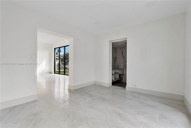 1115 N Northlake Dr, House other with 3 bedrooms, 3 bathrooms and null parking in Hollywood FL | Image 27