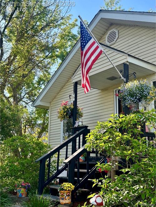 1820 W Genesee St, Lapeer, MI, 48446-1706 | Card Image