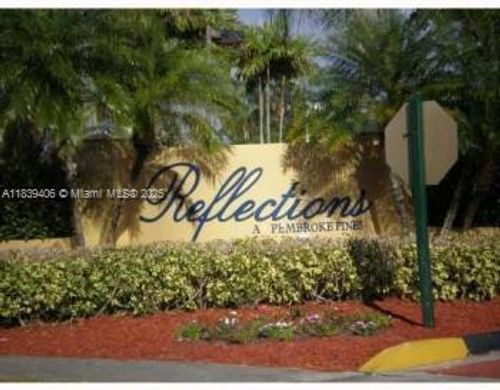 13a-2091 Nw 96th Ter, Pembroke Pines, FL, 33024-3039 | Card Image