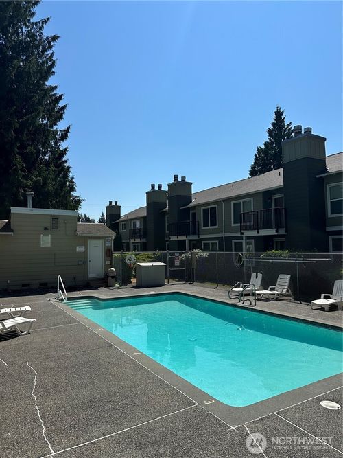 apt-j305-820 Cady Rd, Everett, WA, 98203-5078 | Card Image