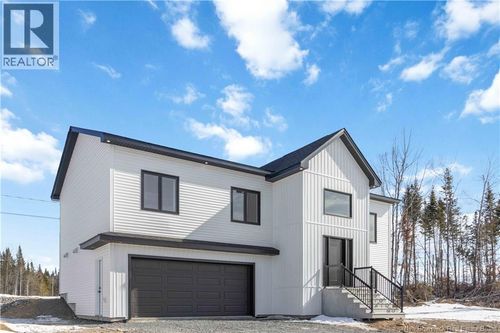 104 Glennorth St, Fredericton, NB, E3G0A6 | Card Image
