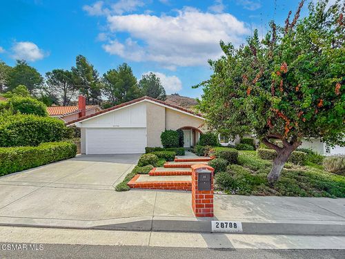 28788 Eagleton Street, Agoura Hills, CA, 91301 | Card Image