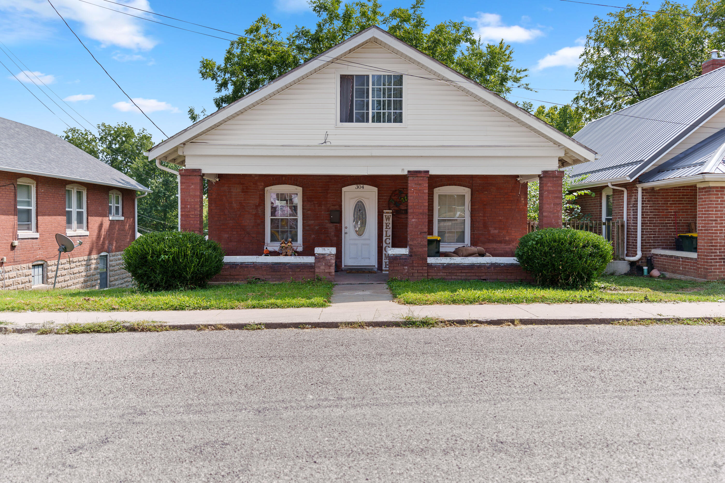Mcroberts St, Boonville, MO 65233