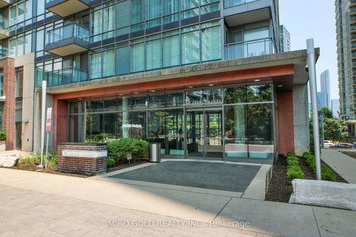 711-15 Brunel Crt, Toronto, ON, M5V3Y6 | Card Image